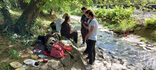 Külső terepi vízvizsgálati gyakorlat Szentendrén