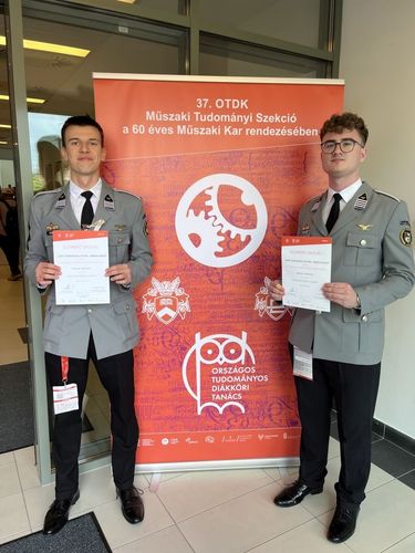 🎓 Thanosok a tudomány élvonalában!