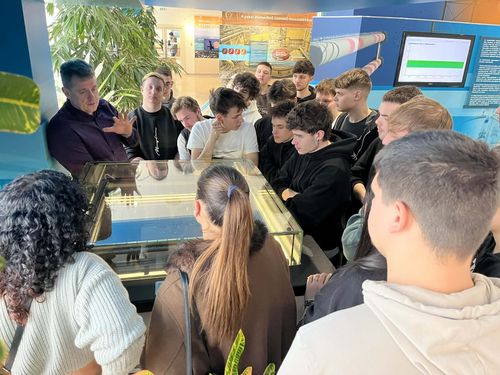 Látogatás a Paksi Atomerőműben