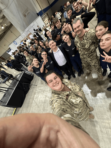 Pályaorientáció kicsiknek, Informatikai Mini Börze és Szakmázz! nagyoknak